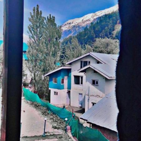 Dreamland Kashmir Cottage Pahalgam Exterior photo
